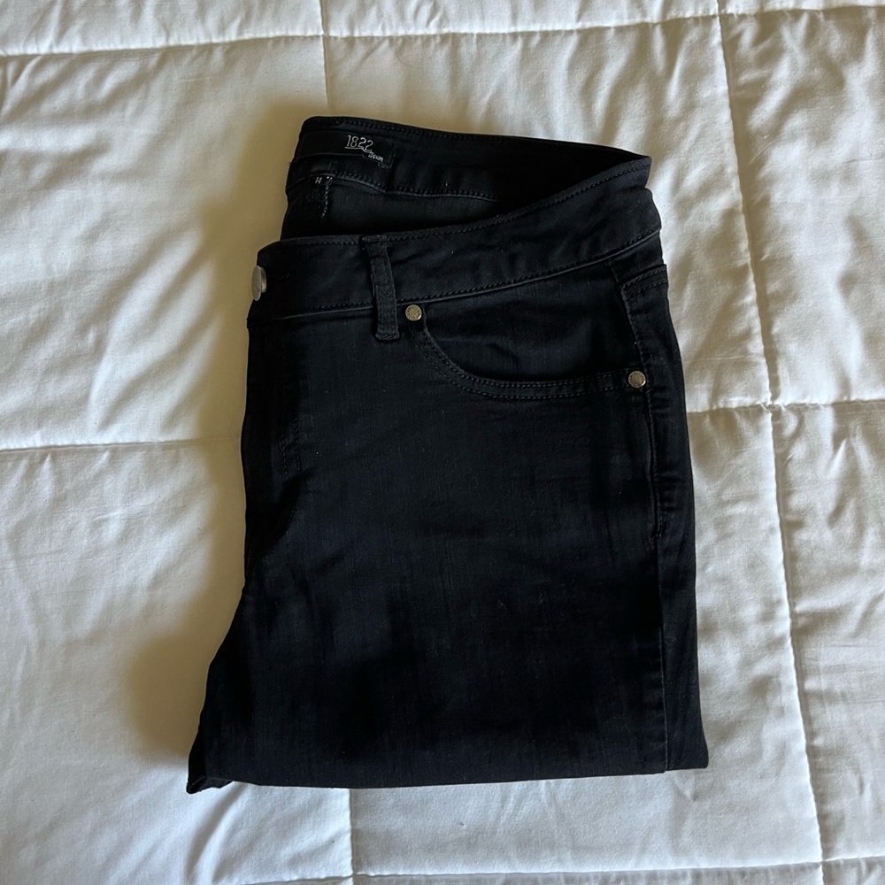 1822 DENIM - CURVY SILK DENIM ANKLE SKINNY IN BLACK